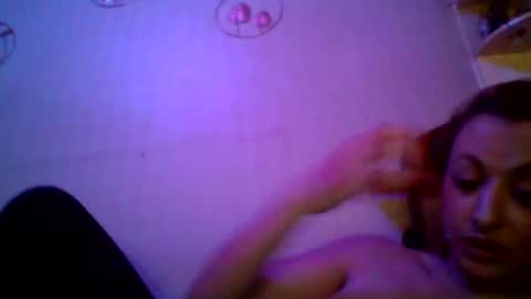 Snapshot of chehch chatting on 10/22/25, 05:02 Nikita16 online show from 10/22/25, 05:02