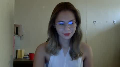 Snapshot of chelly4u69 chatting on 10/10/25, 02:54 chelly4u69 online show from 10/10/25, 02:54