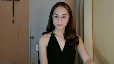 Snapshot of chelly4u69 chatting on 02/06/26, 02:38 chelly4u69 online show from 02/06/26, 02:38