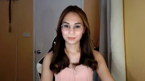 Snapshot of chelly4u69 chatting on 02/24/26, 02:09 chelly4u69 online show from 02/24/26, 02:09