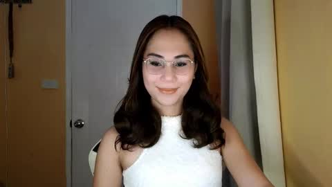 Snapshot of chelly4u69 chatting on 03/02/26, 01:30 chelly4u69 online show from 03/02/26, 01:30