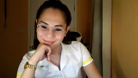 Snapshot of chelly4u69 chatting on 04/07/26, 10:31 chelly4u69 online show from 04/07/26, 10:31