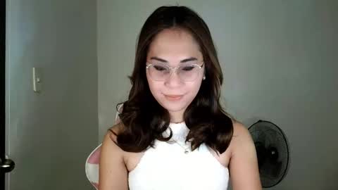Snapshot of chelly4u69 chatting on 06/04/26, 02:17 chelly4u69 online show from 06/04/26, 02:17