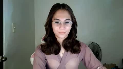 Snapshot of chelly4u69 chatting on 06/05/26, 11:05 chelly4u69 online show from 06/05/26, 11:05
