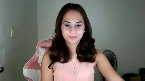 Snapshot of chelly4u69 chatting on 06/06/26, 01:32 chelly4u69 online show from 06/06/26, 01:32