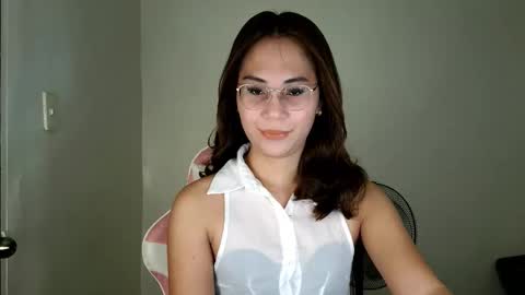 Snapshot of chelly4u69 chatting on 06/09/26, 01:50 chelly4u69 online show from 06/09/26, 01:50