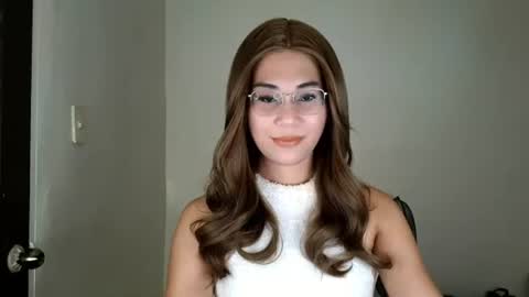 chelly4u69 online show from 06/25/26, 02:00