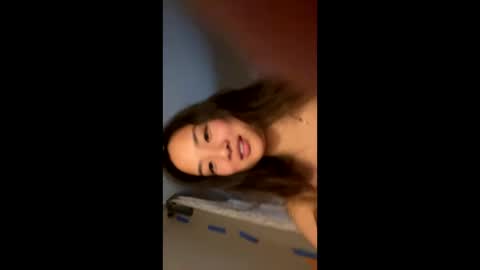 Snapshot of chellybear101 chatting on 03/02/25, 02:30 chellybear101 online show from 03/02/25, 02:30