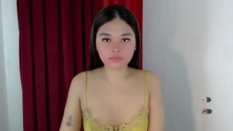 Snapshot of chelse_coco chatting on 06/08/26, 10:21 CHELSEA online show from 06/08/26, 10:21