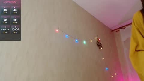 Instagram faroffland online show from 03/05/25, 06:12