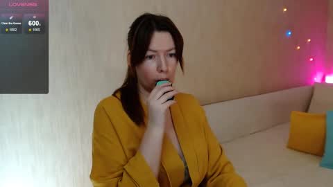 Instagram faroffland online show from 03/11/25, 08:53