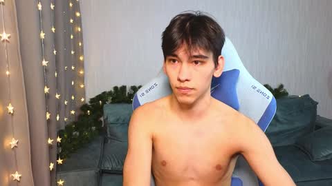 Snapshot of chem1ko chatting on 01/22/25, 12:38 LUCASRYANPVT IS OPEN online show from 01/22/25, 12:38