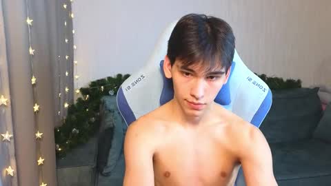 Snapshot of chem1ko chatting on 02/10/25, 03:32 LUCASRYANPVT IS OPEN online show from 02/10/25, 03:32