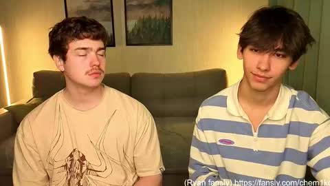 Snapshot of chem1ko chatting on 10/01/25, 06:08 LUCASRYANPVT IS OPEN online show from 10/01/25, 06:08