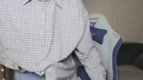 Snapshot of chem1ko chatting on 10/06/25, 06:33 LUCASRYANPVT IS OPEN online show from 10/06/25, 06:33