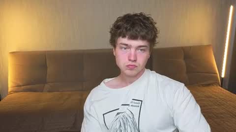 LUCASRYANPVT IS OPEN online show from 06/14/26, 04:47