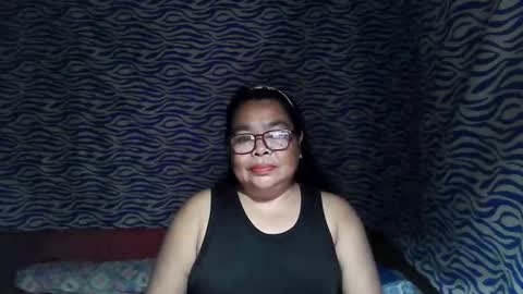 Snapshot of chenita_kits chatting on 11/16/25, 02:22 chenita_kits online show from 11/16/25, 02:22