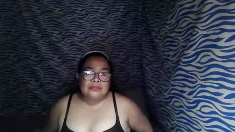 Snapshot of chenita_kits chatting on 12/03/25, 10:57 chenita_kits online show from 12/03/25, 10:57