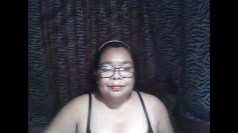chenita_kits online show from 02/15/26, 11:52