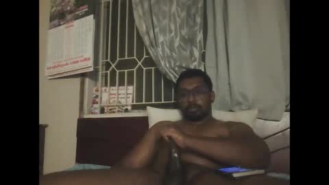Snapshot of chennaibull1011 chatting on 06/10/26, 06:51 chennaibull1011 online show from 06/10/26, 06:51
