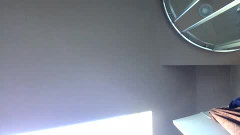 Snapshot of chenovich chatting on 02/12/25, 03:16 chenovich online show from 02/12/25, 03:16