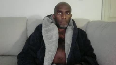 Snapshot of chenthu1979 chatting on 05/18/26, 11:16 chenthu1979 online show from 05/18/26, 11:16