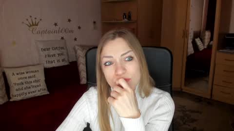 Silvia online show from 01/23/25, 07:43