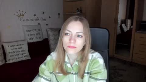 Silvia online show from 01/24/25, 04:16