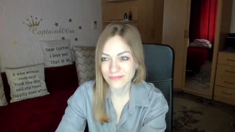 Silvia online show from 02/02/25, 09:08