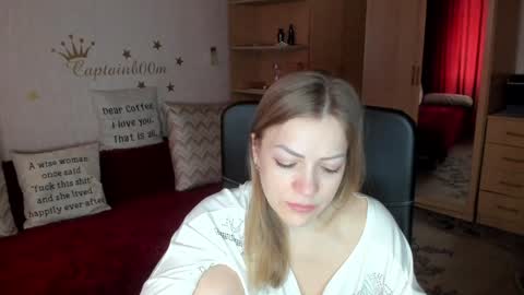 Silvia online show from 02/03/25, 07:07