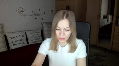 Silvia online show from 02/26/25, 03:32