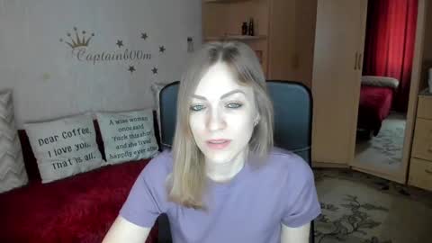 Silvia online show from 03/12/25, 07:02