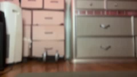 cherliecarmen online show from 12/21/24, 04:46