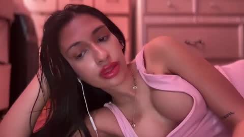 cherliecarmen online show from 03/09/25, 08:21