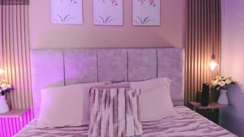 cherlyn_1 online show from 06/09/26, 01:12