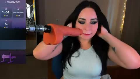 Emily online show from 07/11/26, 11:46