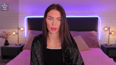 Cherry  Kiss online show from 10/02/25, 06:37