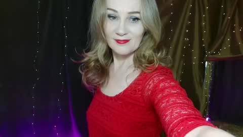 Snapshot of cherry_blossomsx chatting on 11/13/25, 11:42 thanks guys see you tomorrow online show from 11/13/25, 11:42