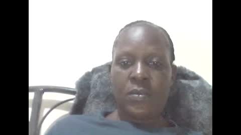 cherry_cherry2 online show from 12/14/25, 09:08