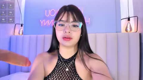 Snapshot of cherry_monroe_ chatting on 02/07/26, 10:30 C H E R R Y online show from 02/07/26, 10:30