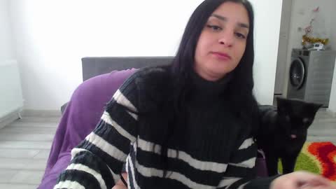 Sherry online show from 01/28/25, 07:22