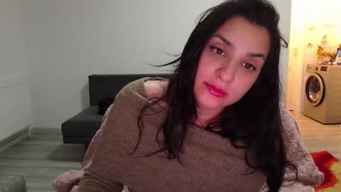 Sherry online show from 03/06/25, 03:13