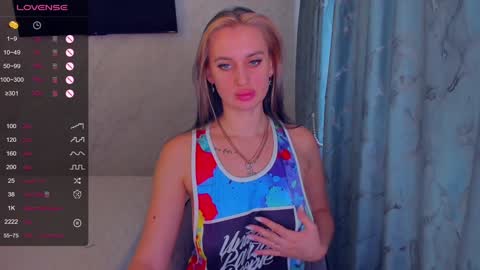 cherry_starrr online show from 12/27/24, 09:50