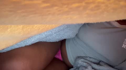 cherryb online show from 01/27/25, 06:52