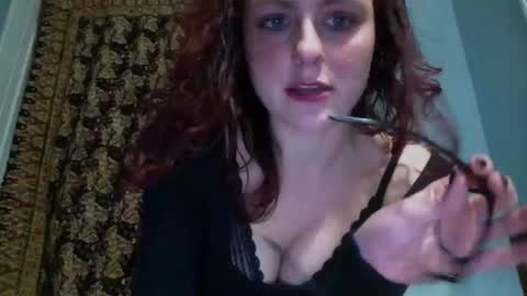 Snapshot of cherryblushxo chatting on 12/31/24, 12:00 cherryblushxo online show from 12/31/24, 12:00