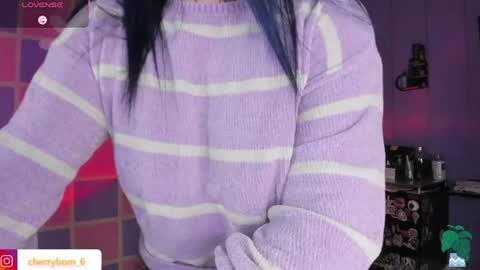  dayis independent model  online show from 07/25/26, 02:42