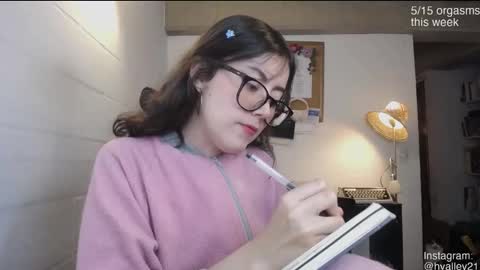 Snapshot of cherrybunny21 chatting on 02/16/26, 05:14 Sarah Prez online show from 02/16/26, 05:14