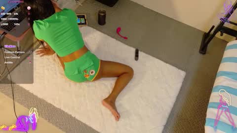 Cherry online show from 11/18/25, 02:06