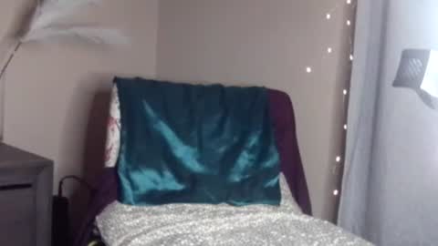 Snapshot of cherrygirlmilf chatting on 06/12/26, 04:44 Cherry milf xx online show from 06/12/26, 04:44