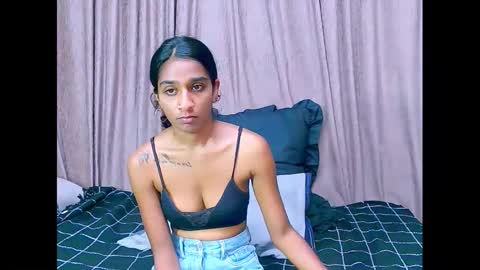 leah online show from 12/31/24, 05:11